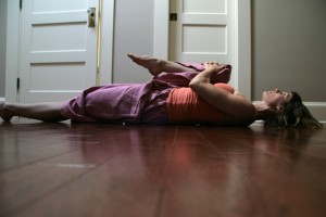 Kelly Connor Sunrose Yoga// Online Yoga Classes// Pavanamuktasana