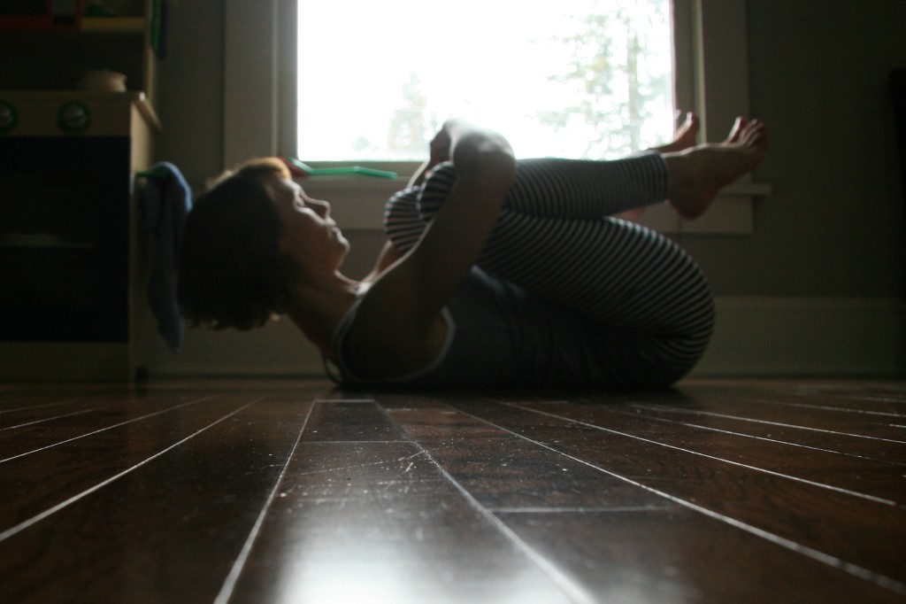 Samadhi Rush// Kelly Sunrose Yoga// Online Yoga Practice// Apanasana