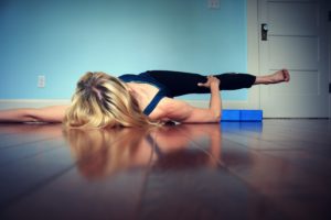 online yoga// wild and serene